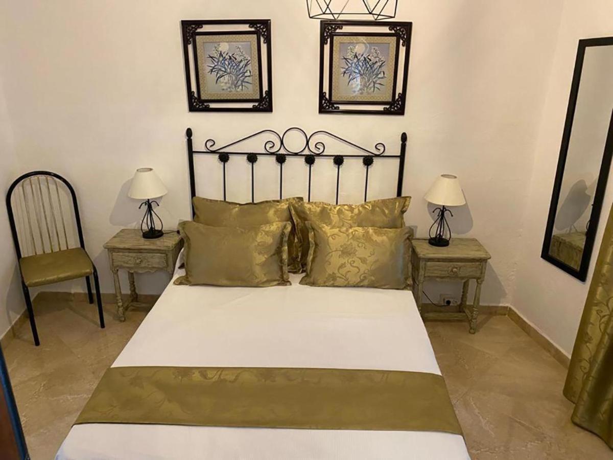 Esencia Andalucia Villa Rociana Bagian luar foto