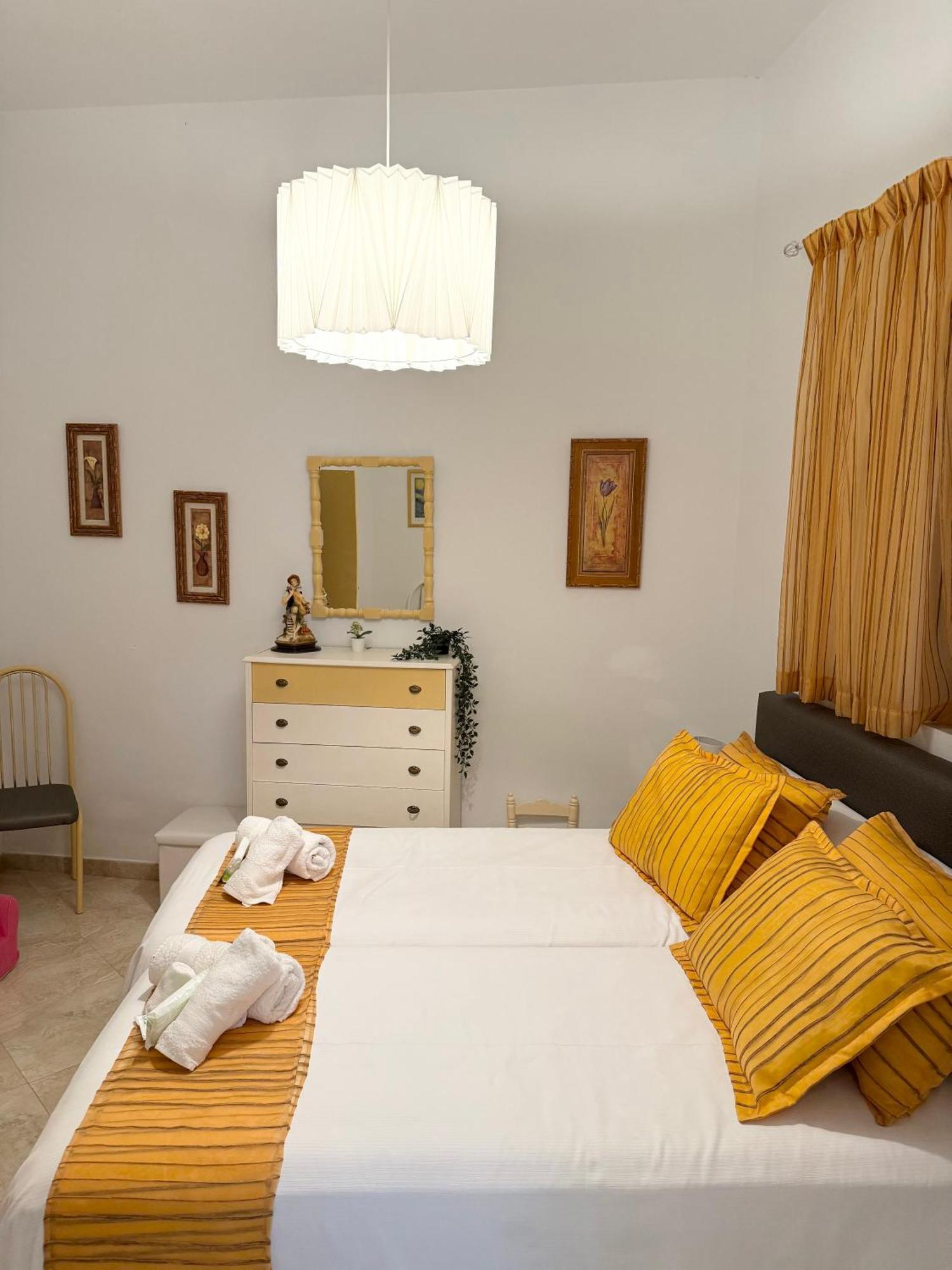 Esencia Andalucia Villa Rociana Bagian luar foto